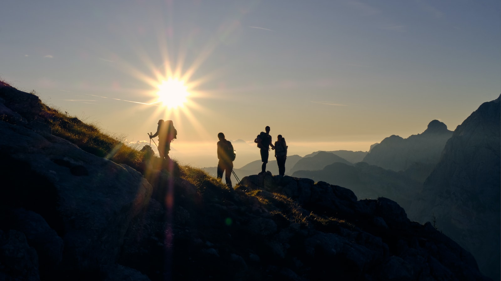 Best Off-Grid Internet, Ranked